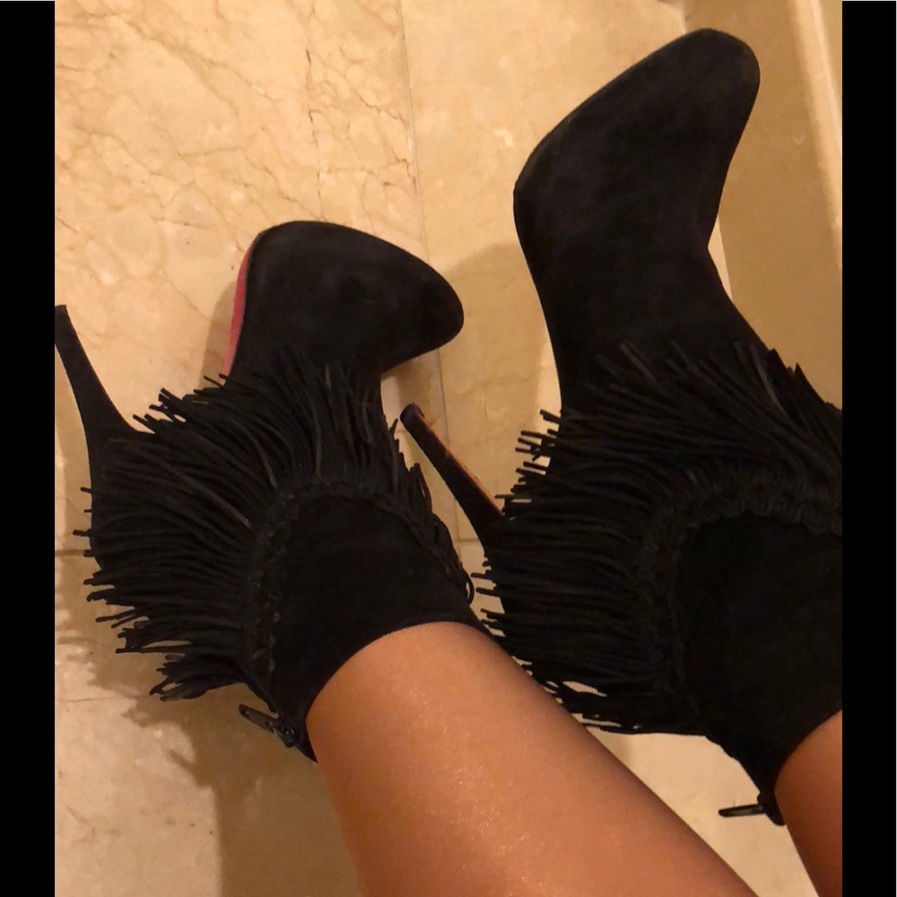 CHRISTIAN LOUBOUTIN SZ 40 BLACK FRINGE SEUDE BOOTS